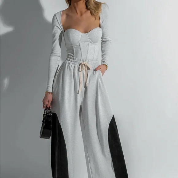 Gray Long Sleeve Crop Top - Picture 2 of 2